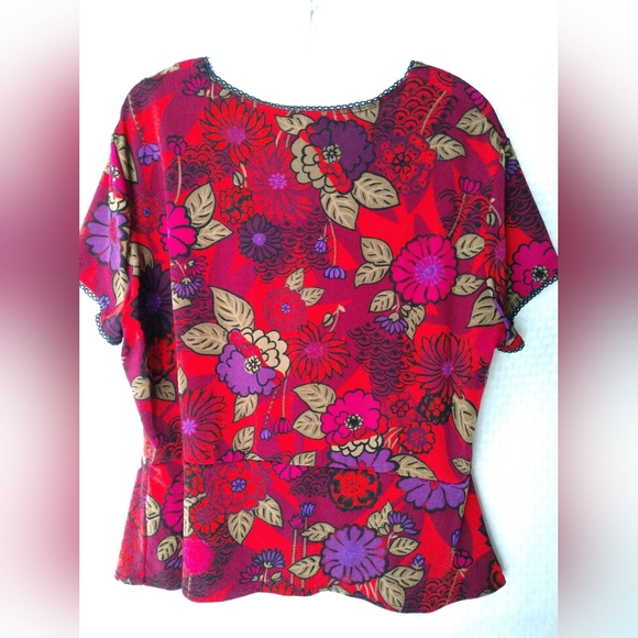 Notations Woman Bold Floral Knit Top Travelers Plus Size 1X Chest 46" - Picture 4 of 5